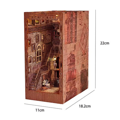 Işıklı Sahne Kitap Ayracı